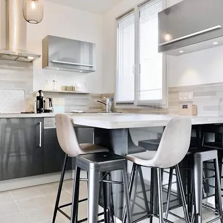 Apartamento For 2 People Grenoble