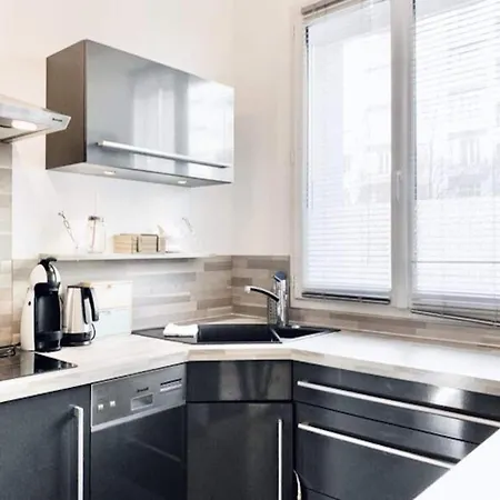 For 2 People Apartamento Grenoble